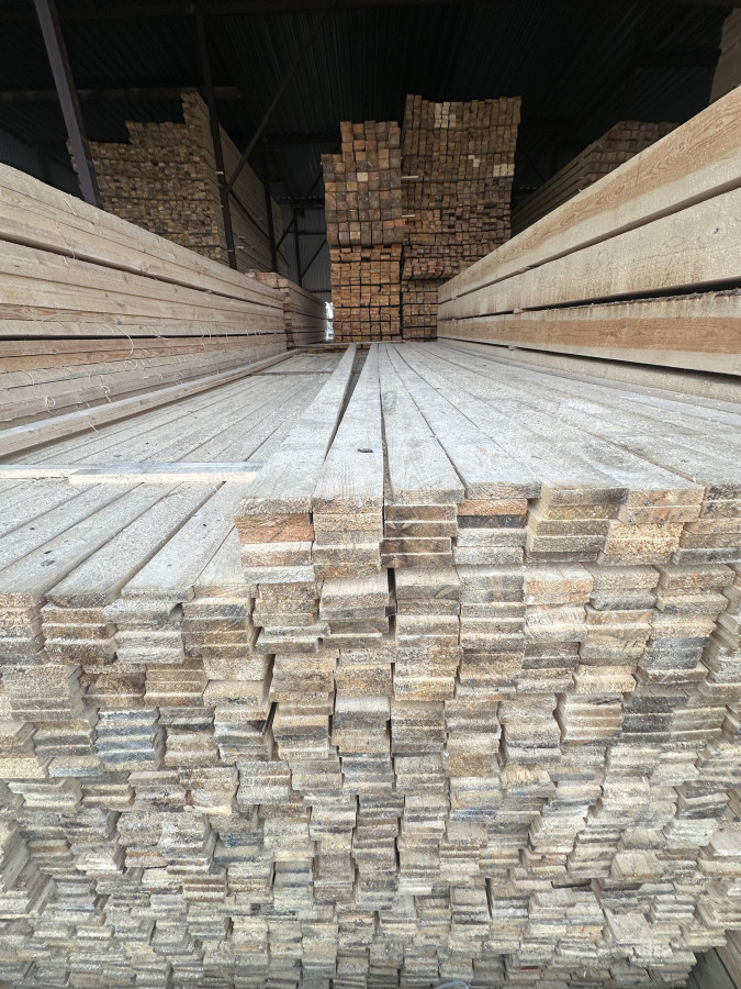 Доска обрезная 25х100х6000, сосна, 1 сорт, Естественная влажность