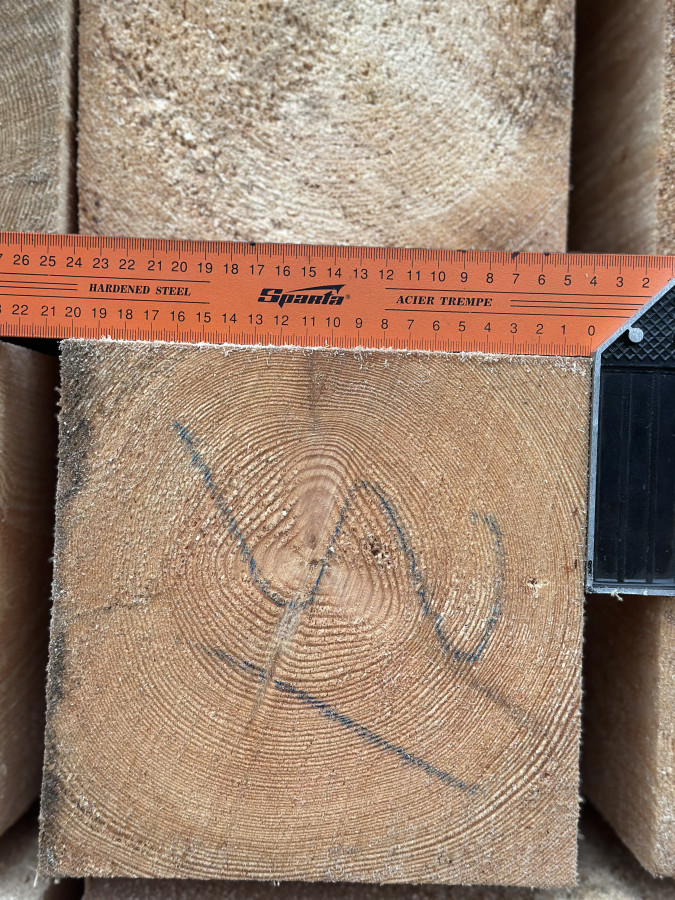 Брус обрезной 200х200х6000, ГОСТ. 1сорт. Естественная влажность