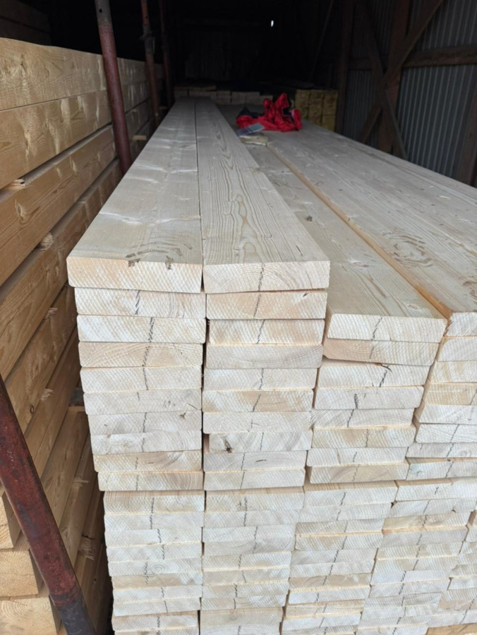 Доска строганная сухая 45х190х6000. Сосна, камерная сушка 12-14% влажности