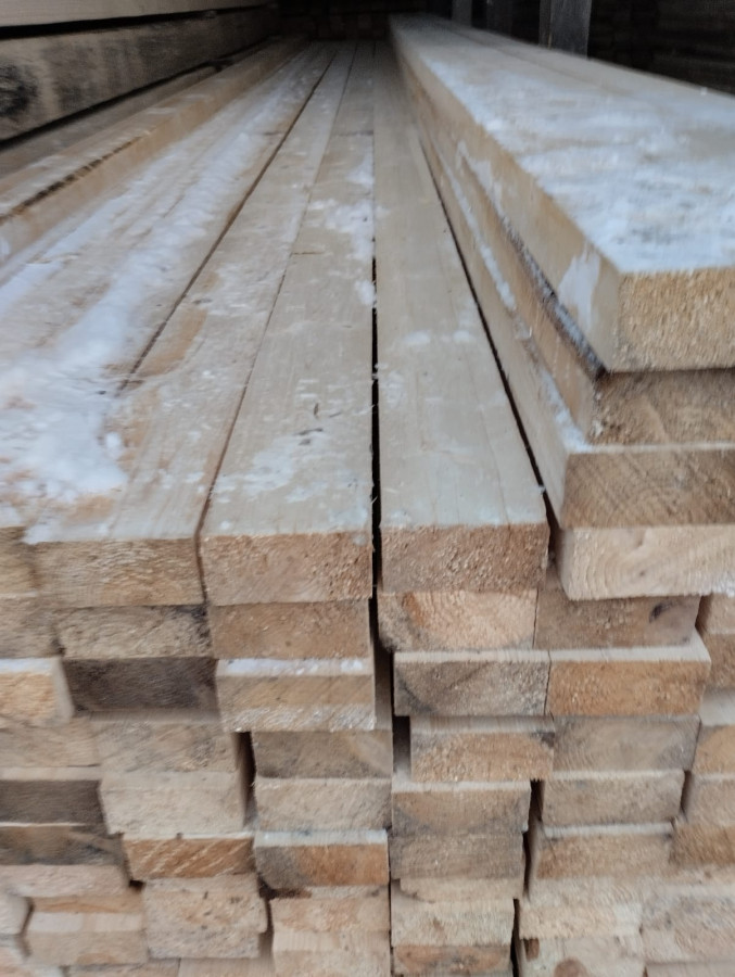 Доска обрезная 50х100х6000, сосна, 1 сорт, естественная влажность