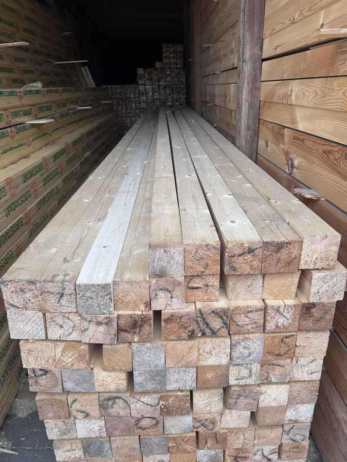 Брус обрезной 100х100х6000. ГОСТ. Сосна. 1 сорт. Естественная влажность