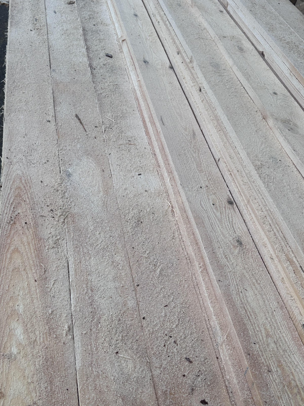 Доска обрезная 25х150х6000, ГОСТ. Сосна. 1 Сорт. Естественная влажность