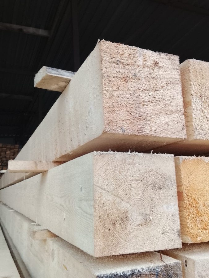 Брус обрезной 150х150х6000мм. ГОСТ. Сосна. 1 Сорт. Естественная влажность