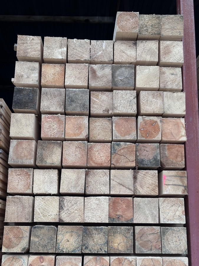 Брус обрезной 150х150х6000мм. ГОСТ. Сосна. 1 Сорт. Естественная влажность