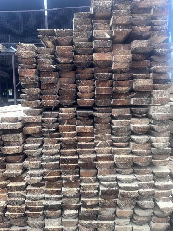 Доска 2 сорт 50х150х6000 мм. Хвойной породы. Естественной влажности