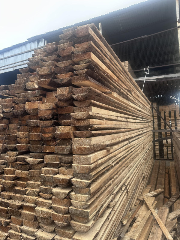 Доска 2 сорт 50х150х6000 мм. Хвойной породы. Естественной влажности