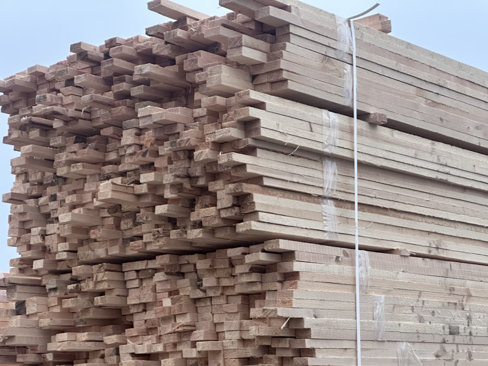 Брус обрезной 25х50х3000мм. Хвоя. 1Сорт. Естественной влажности.