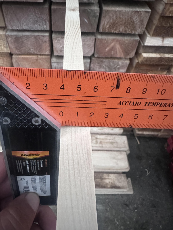 Брусок строганный 20х40х3000мм. Ель. Камерной сушки. 8-12%влажности