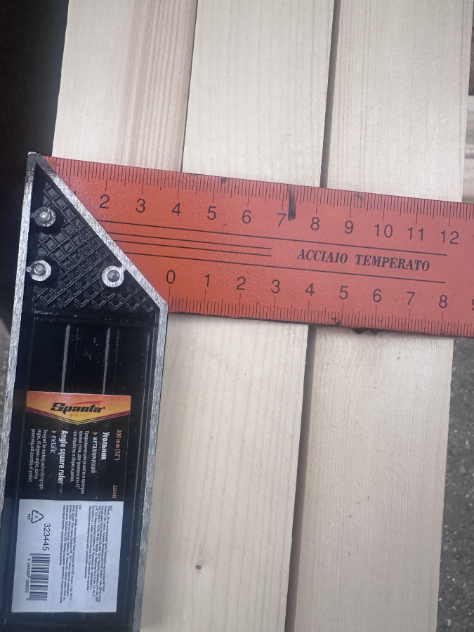 Брусок строганный 40х50х3000мм. Камерной сушки. 8-12% влажности